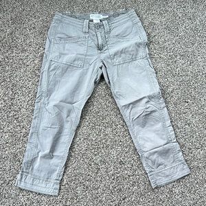 Aventura Light Gray Capris